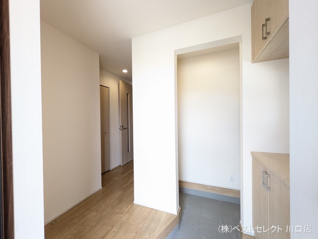 埼玉県川口市大字安行領家の新築戸建て玄関写真 2026年3月26日撮影