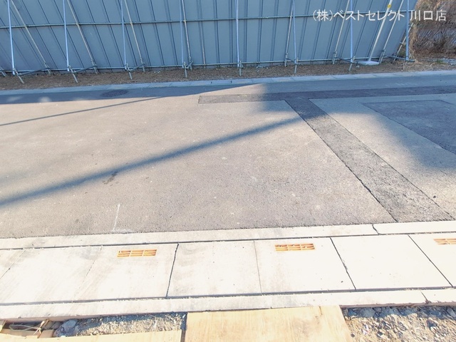 埼玉県川口市大字伊刈の新築戸建て外構写真 2026年2月3日撮影