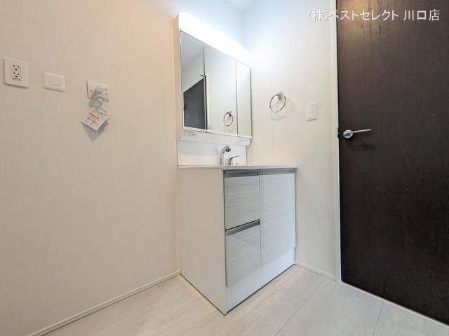 埼玉県川口市大字伊刈の新築戸建て洗面所写真 2026年3月18日撮影