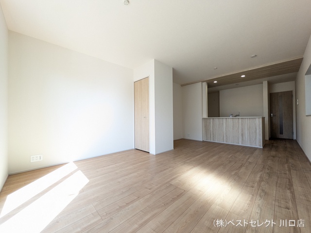 埼玉県川口市弥平１丁目の新築戸建て内装写真 2026年3月4日撮影