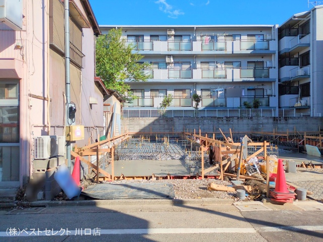 埼玉県川口市弥平１丁目の新築戸建て基礎写真 2025年11月9日撮影