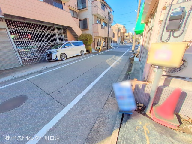 埼玉県川口市弥平１丁目の新築戸建て基礎写真 2025年11月9日撮影