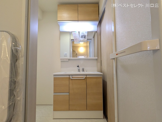 埼玉県川口市弥平１丁目の新築戸建て洗面所写真 2026年3月4日撮影