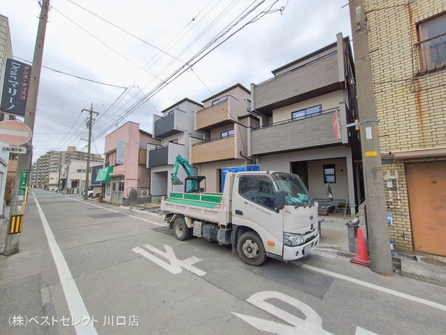 埼玉県川口市弥平1丁目の新築戸建て外構写真 2026年1月27日撮影