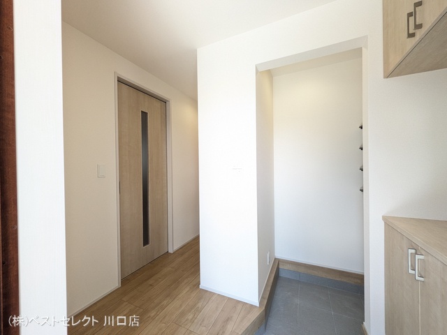 埼玉県川口市大字安行領家の新築戸建て玄関写真 2026年3月26日撮影