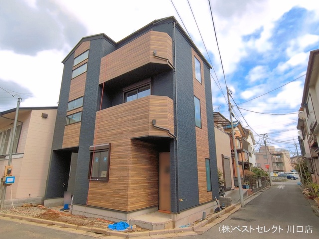 埼玉県蕨市中央7丁目の新築戸建て外構写真 2026年3月26日撮影