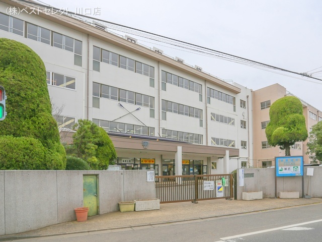 戸田市立戸田中学校　距離200m