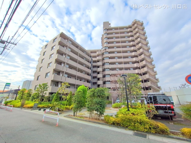 埼玉県戸田市大字新曽のマンション『藤和シティホームズ戸田』外観写真 2025年11月26日撮影