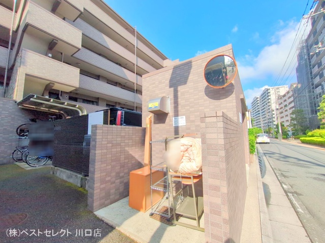 埼玉県戸田市下前１丁目のマンション『コスモ戸田公園シティフォルム』外観写真 2025年5月27日撮影