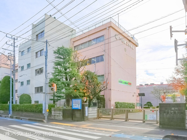 戸田市立戸田第二小学校　距離1030m