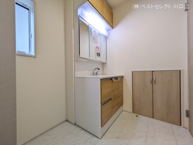 埼玉県川口市大字東本郷の新築戸建て洗面所写真 2026年2月11日撮影