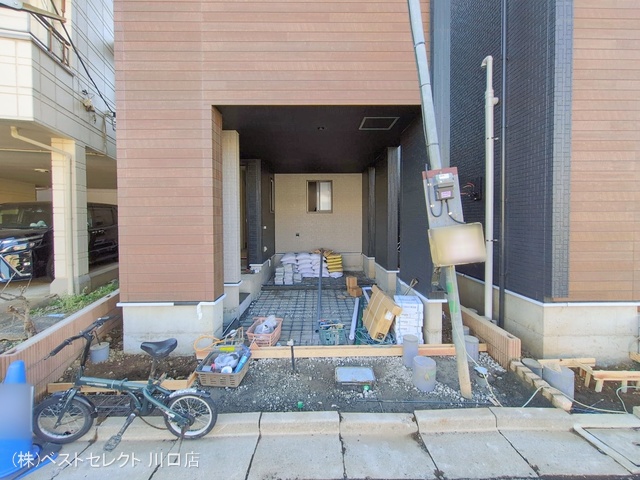 埼玉県川口市上青木西２丁目の新築戸建て外構写真 2026年1月12日撮影