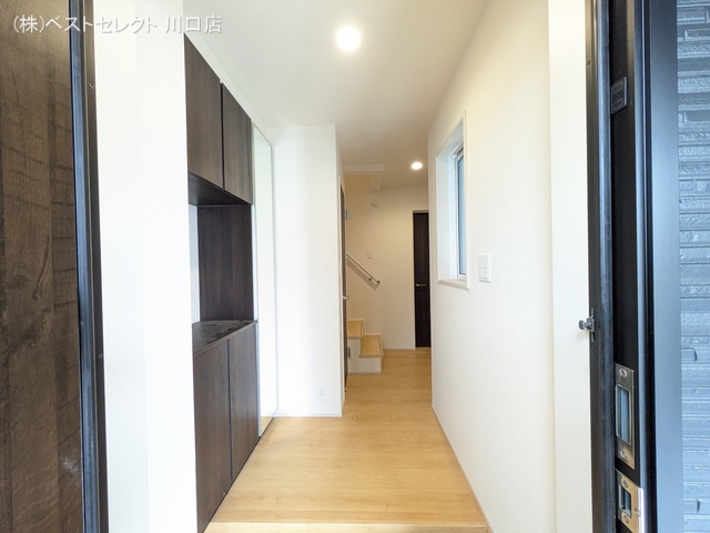 埼玉県川口市上青木西２丁目の新築戸建て玄関写真 2026年2月25日撮影