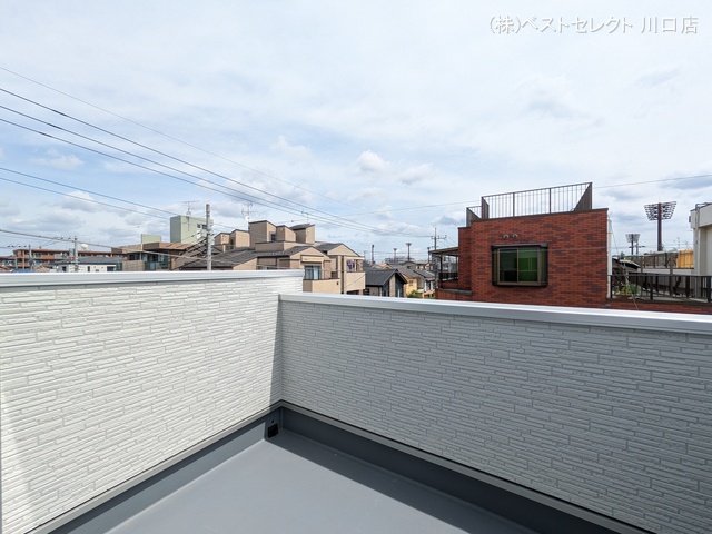 埼玉県川口市並木４丁目の新築戸建てバルコニー写真 2026年4月8日撮影