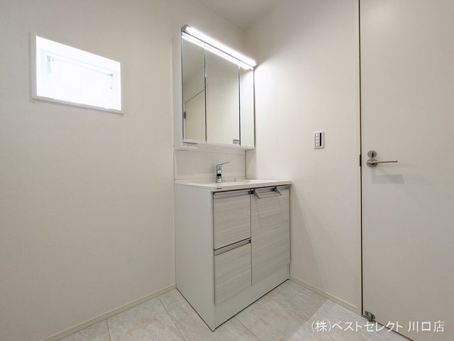 埼玉県川口市並木４丁目の新築戸建て洗面所写真 2026年4月8日撮影