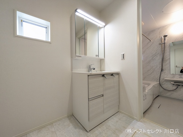 埼玉県川口市並木４丁目の新築戸建て洗面所写真 2026年4月8日撮影