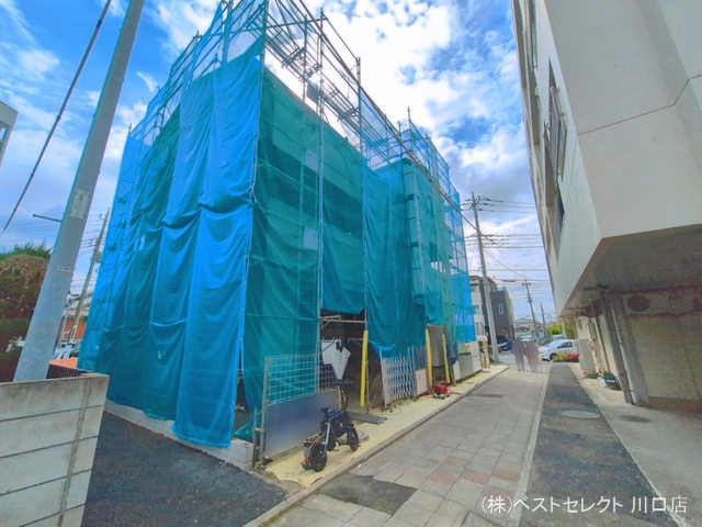 埼玉県蕨市中央３丁目の新築戸建てシート写真 2026年4月14日撮影