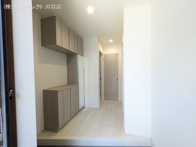 埼玉県川口市前川4丁目の新築戸建て玄関写真 2026年3月4日撮影