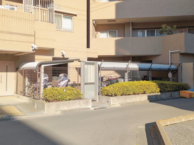 埼玉県蕨市南町４丁目のマンション『ライフピア蕨南町壱番館』外観写真 2026年2月1日撮影