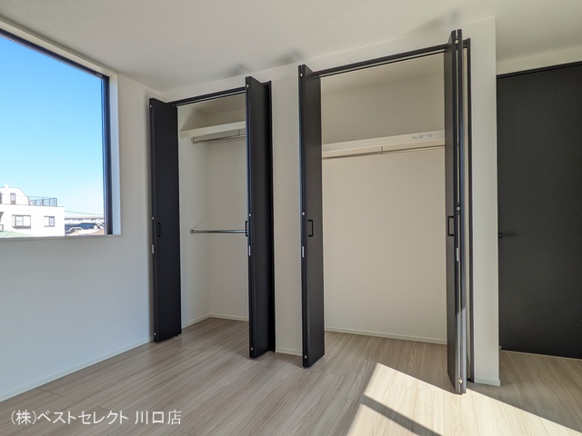 埼玉県戸田市笹目２丁目の新築戸建て収納(ウォークインクローゼット)写真 2026年3月11日撮影