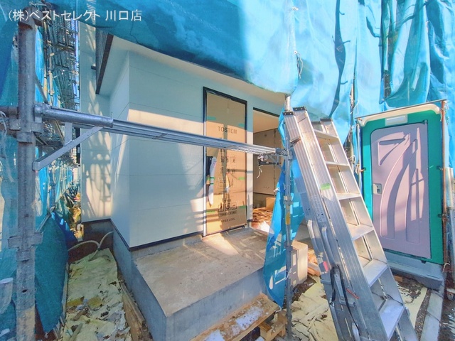 埼玉県戸田市美女木４丁目の新築戸建てシート写真 2026年2月8日撮影