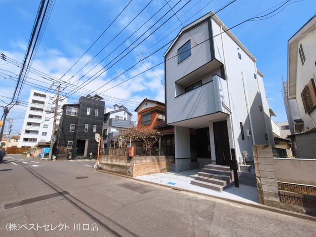 埼玉県川口市末広１丁目の新築戸建て完成写真 2026年3月17日撮影