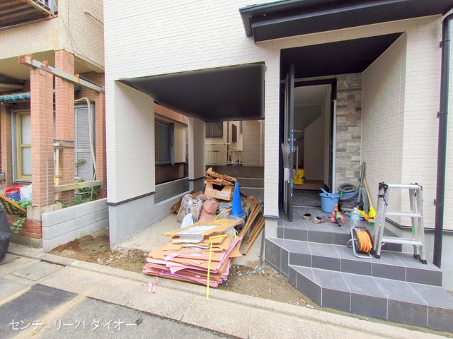 東京都江戸川区東葛西4丁目の新築戸建て外構写真 2025年5月26日撮影