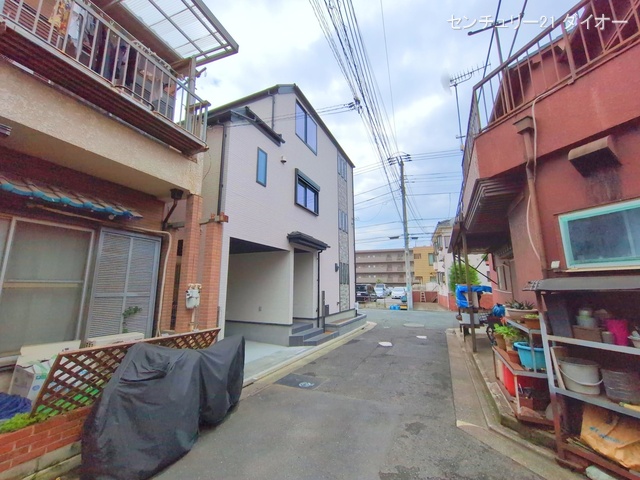 東京都江戸川区東葛西4丁目の新築戸建て完成写真 2025年6月15日撮影