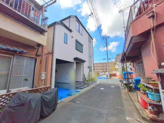 東京都江戸川区東葛西4丁目の新築戸建て完成写真 2025年7月29日撮影