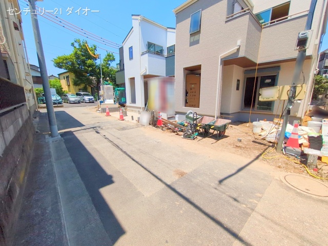 東京都江戸川区江戸川1丁目の新築戸建て外構写真 2025年6月16日撮影