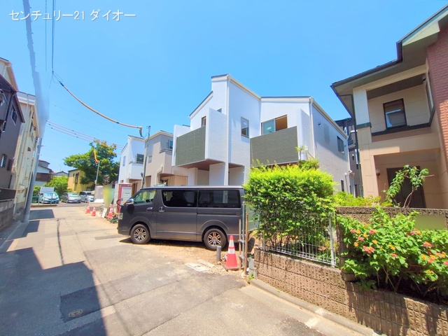 東京都江戸川区江戸川1丁目の新築戸建て外構写真 2025年6月16日撮影