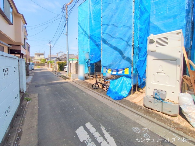 東京都江戸川区興宮町の新築戸建てシート写真 2025年4月7日撮影