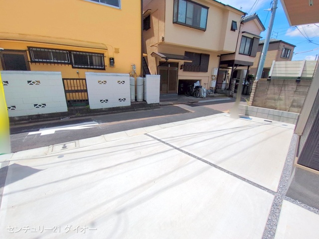 東京都江戸川区興宮町の新築戸建て完成写真 2025年7月17日撮影