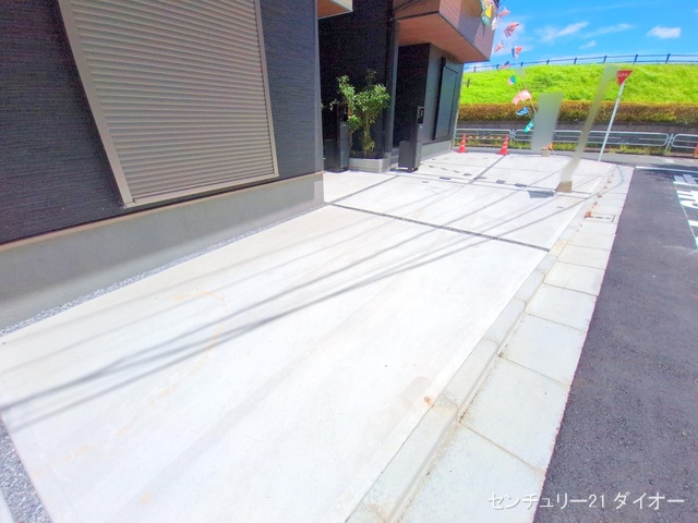 東京都江戸川区興宮町の新築戸建て完成写真 2025年7月17日撮影