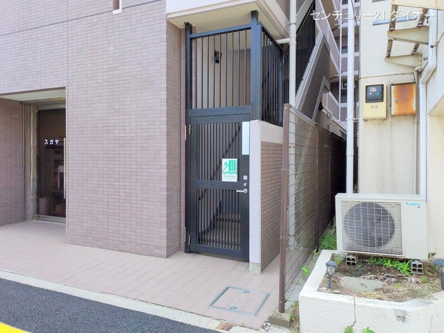 東京都葛飾区堀切5丁目のマンション『コスモ堀切菖蒲園駅前』外観写真 2025年7月3日撮影