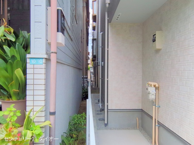東京都江戸川区北小岩7丁目の新築戸建て完成写真 2025年8月5日撮影