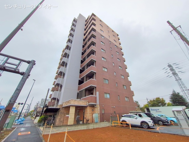 東京都葛飾区奥戸７丁目のマンション『フェイム小岩レジデンスタワー』外観写真 2025年9月30日撮影