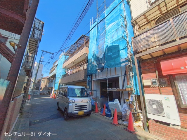 東京都江戸川区下篠崎町の新築戸建てシート写真 2026年2月18日撮影