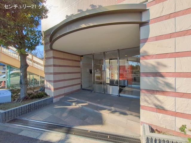 東京都葛飾区青戸8丁目のマンション『ヴェルアージュ亀有』外観写真 2026年1月29日撮影