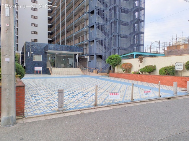 東京都江戸川区中葛西１丁目のマンション『カーサ第二宇喜田』外観写真 2025年10月30日撮影