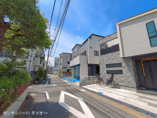 東京都江戸川区西小松川町の新築戸建て完成写真 2026年5月6日撮影