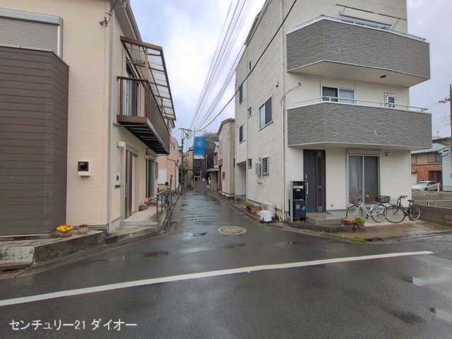 東京都江戸川区中葛西２丁目の新築戸建てシート写真 2026年3月25日撮影