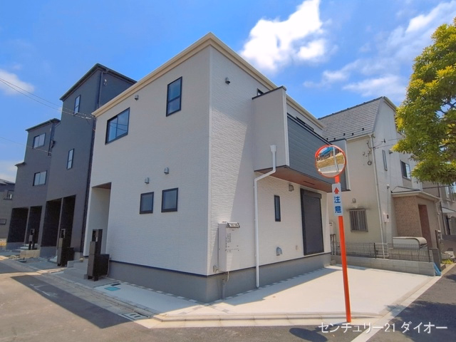 東京都江戸川区篠崎町３丁目の新築戸建て完成写真 2026年5月14日撮影