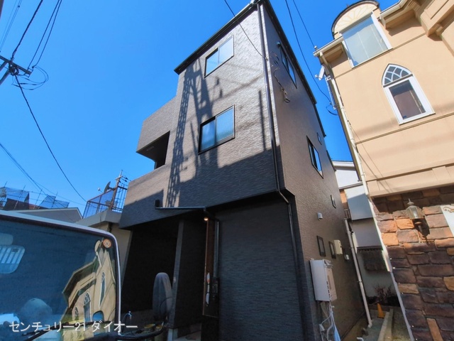 東京都江戸川区東葛西4丁目の新築戸建て外構写真 2026年3月4日撮影