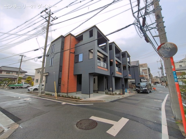 東京都江戸川区上篠崎２丁目の新築戸建て完成写真 2026年3月22日撮影