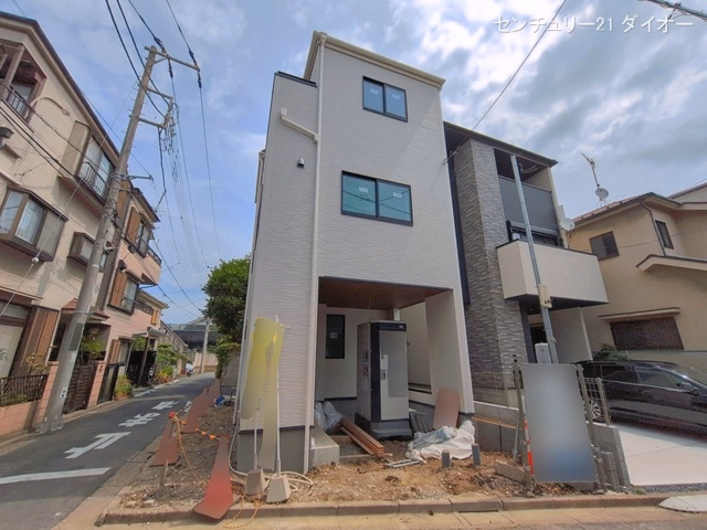東京都江戸川区東小松川２丁目の新築戸建て外構写真 2026年6月23日撮影