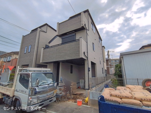 新築戸建て 葛飾区新宿5丁目2176番 C号棟 外構