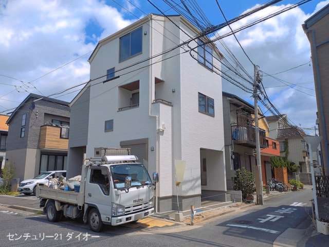 新築戸建て 江戸川興宮町 1号棟 外構