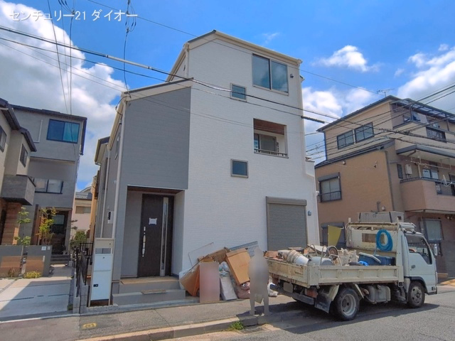 新築戸建て 江戸川興宮町 1号棟 外構