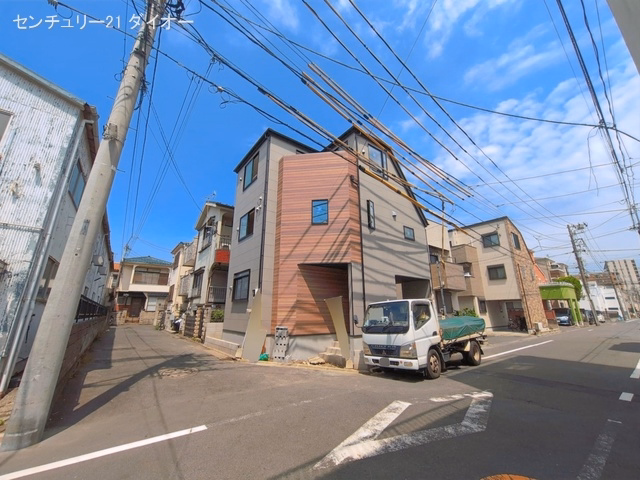 新築戸建て 江戸川区松江20期 1号棟 外構